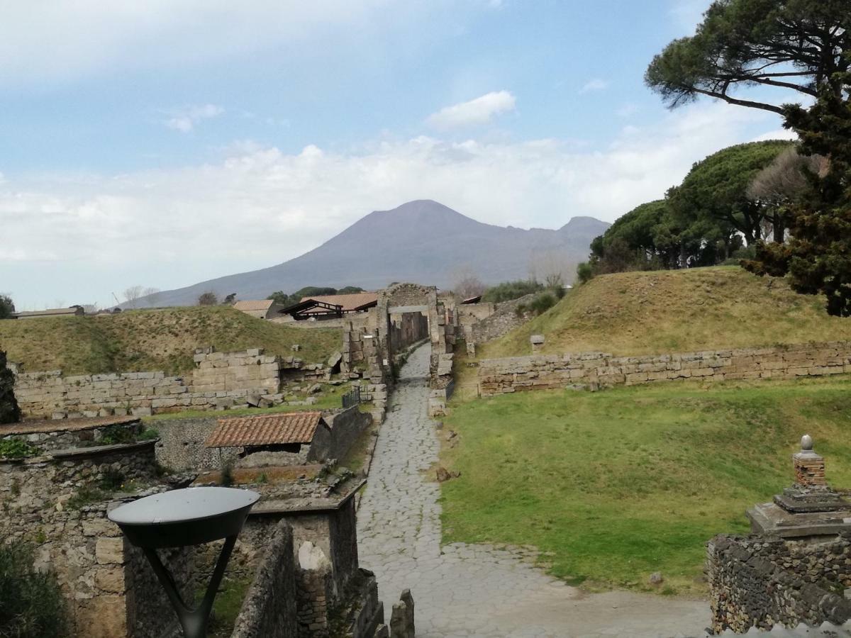 La Corte Delle Vanita Pompeji Exteriör bild